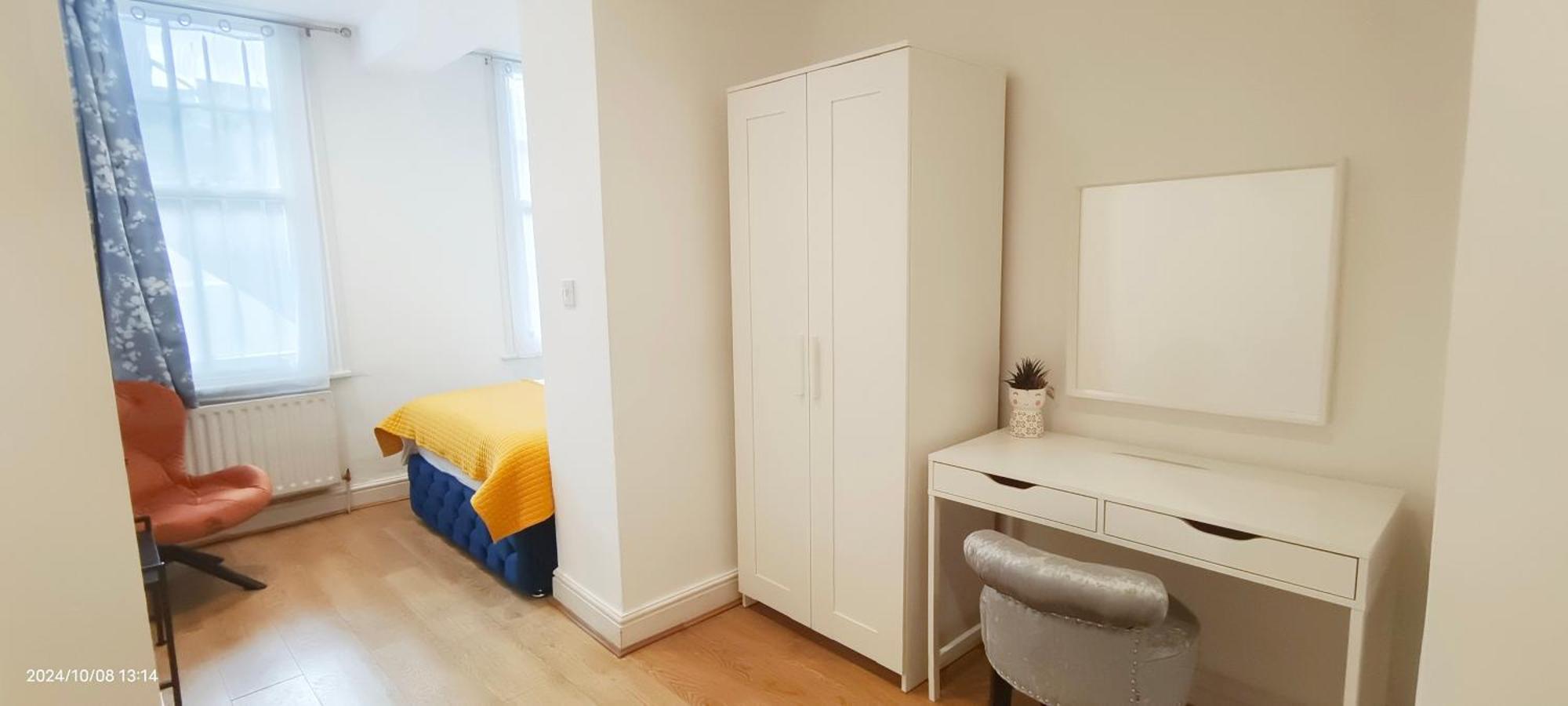 Blossom Apartment With Garden London Kültér fotó
